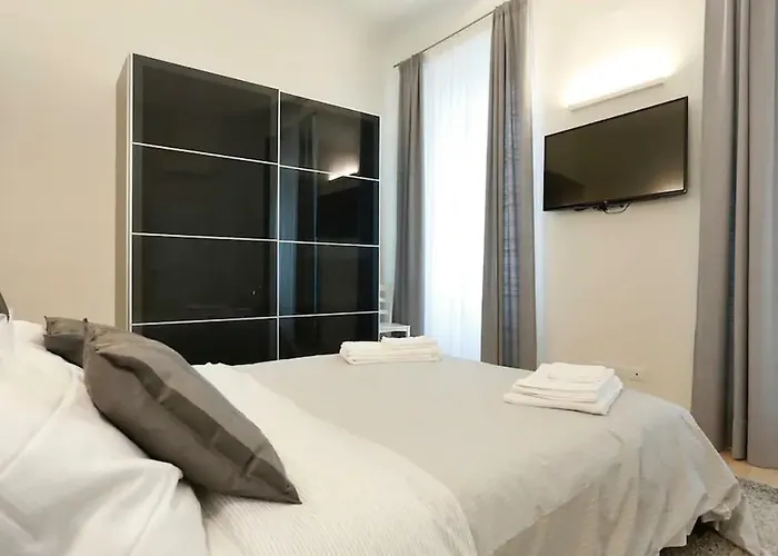 Opera 19 Luxury Apartament