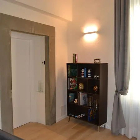 Opera 19 Luxury Apartment